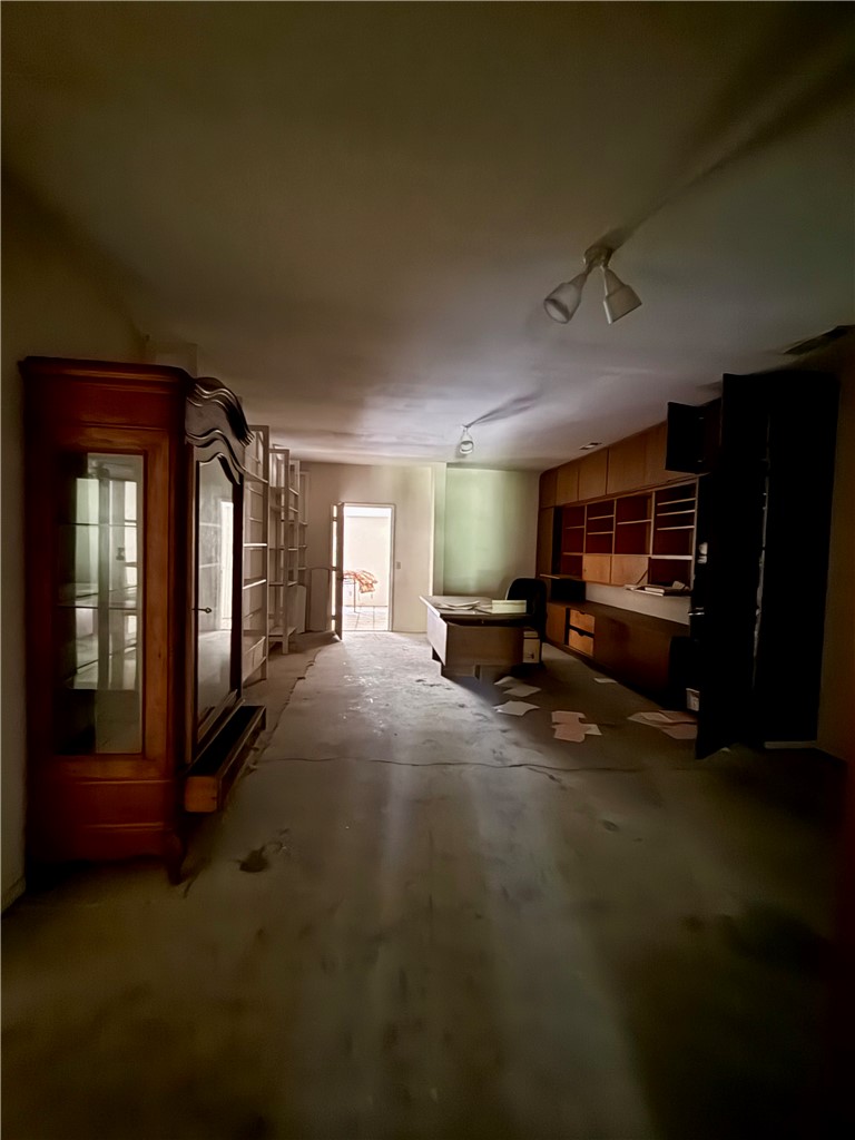 15-19-27-RURAL - Residential