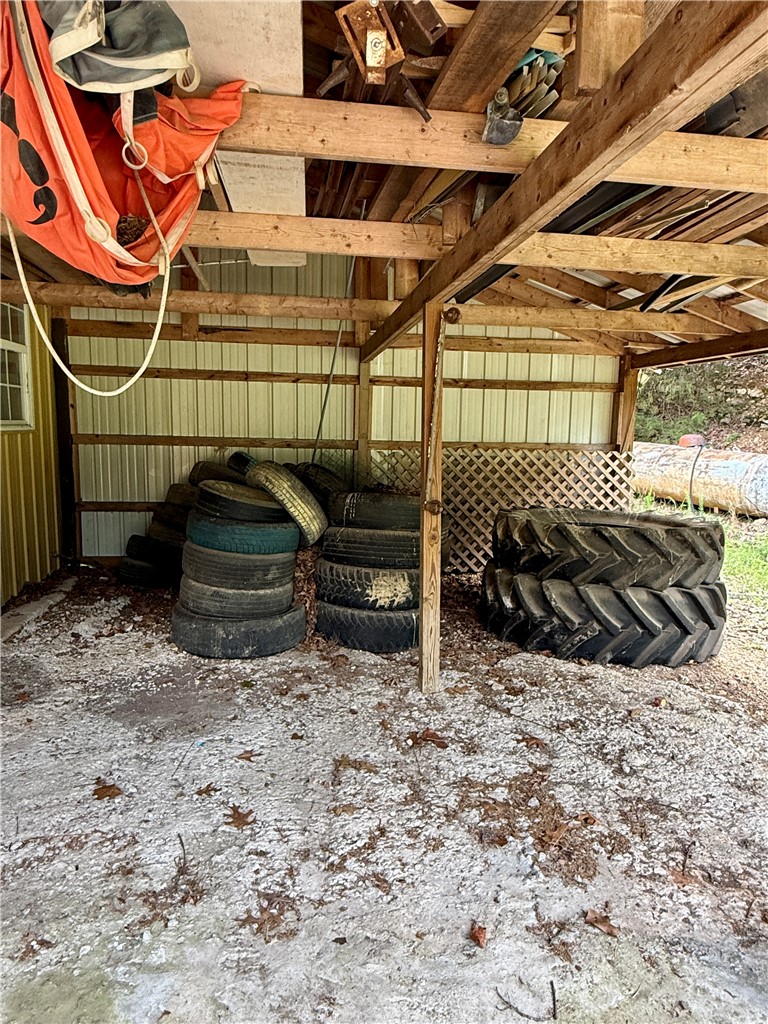 15-19-27-RURAL - Residential