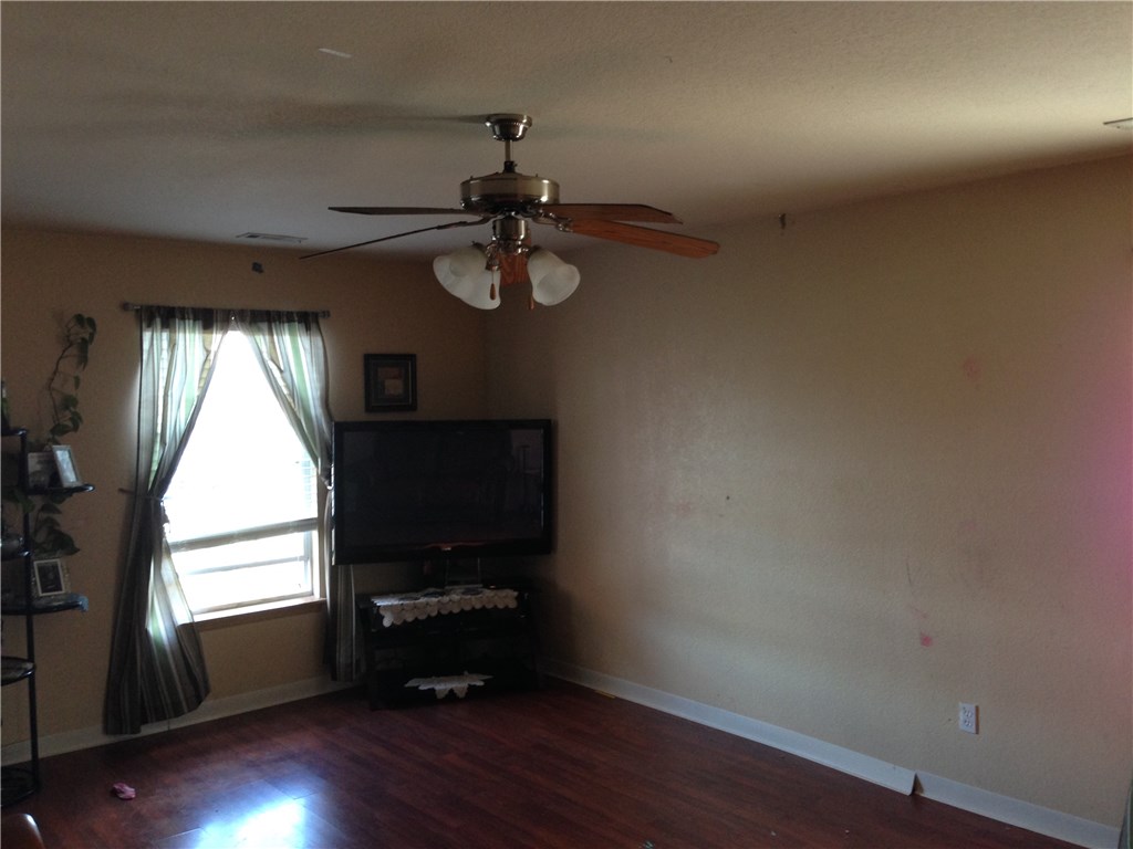 Hidden Hills S/D Ph I - Residential Income