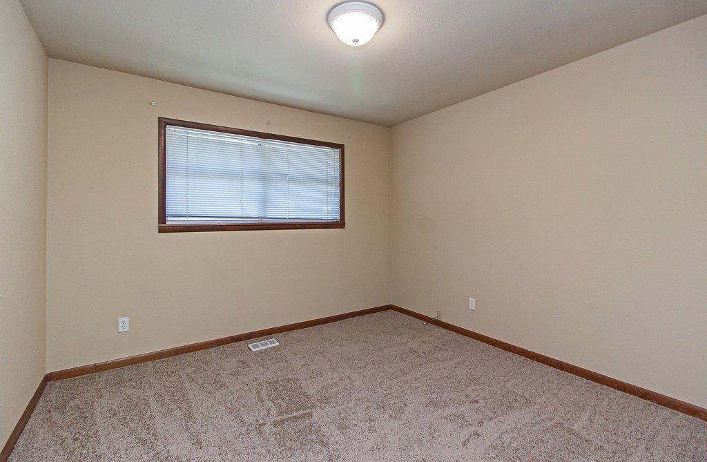 Meadow Park Add Rogers - Residential