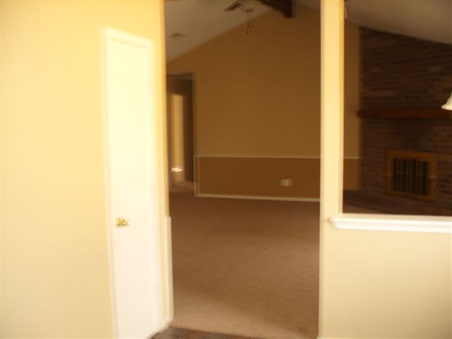 Heritage West Unit 2 Rogers - Residential Lease