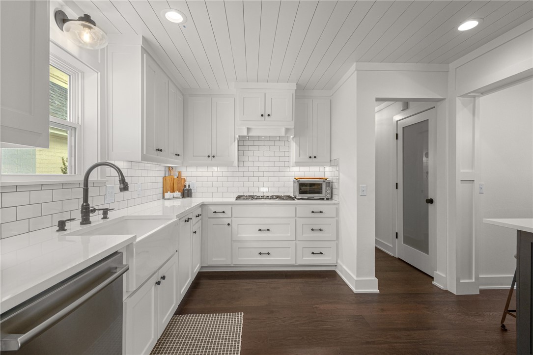 Hollie Add Bentonville - Residential