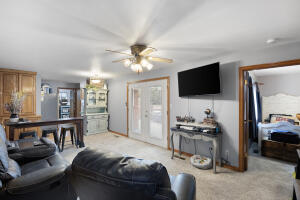 Howell, Gus - Residential