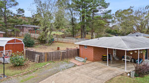 Howell, Gus - Residential