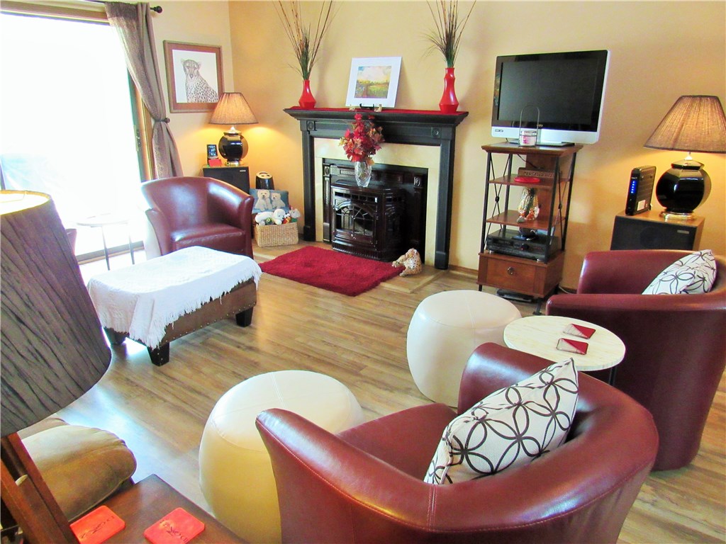Unit 104 Holiday Island - Residential