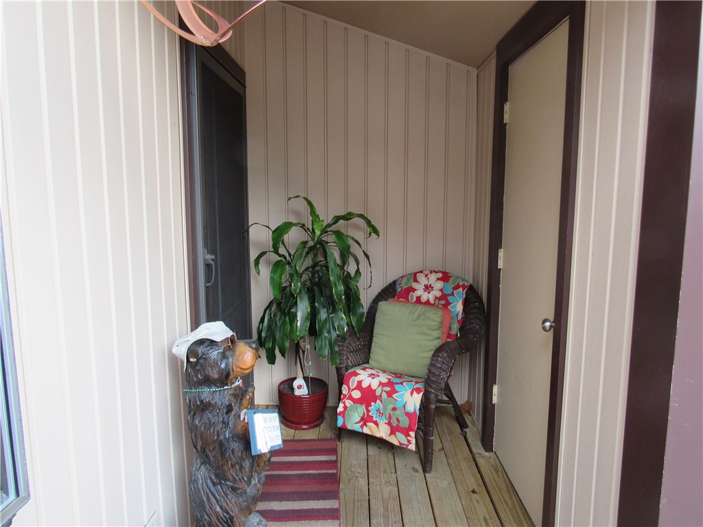 Unit 104 Holiday Island - Residential