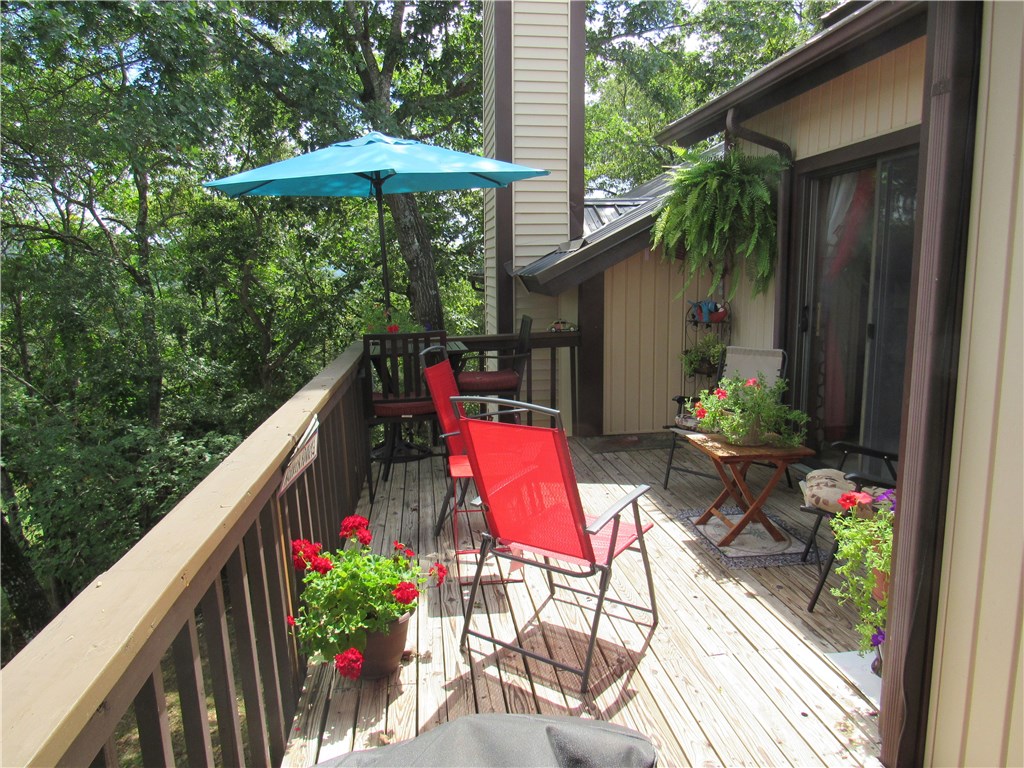 Unit 104 Holiday Island - Residential