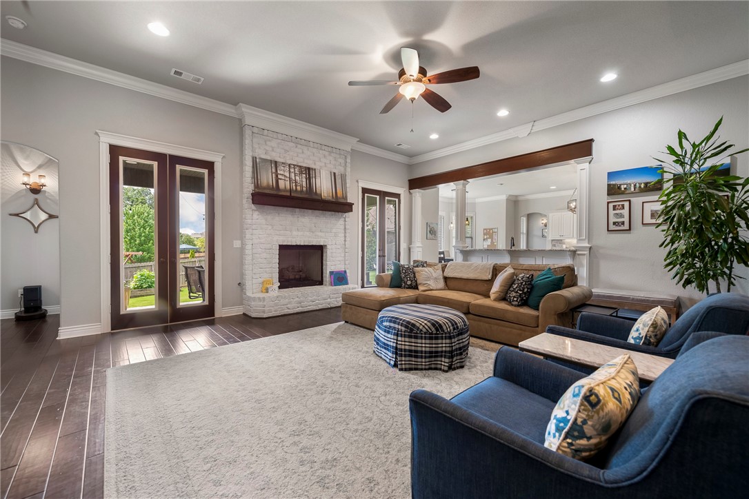 Amber Ridge at Woods Creek - Residential Lease