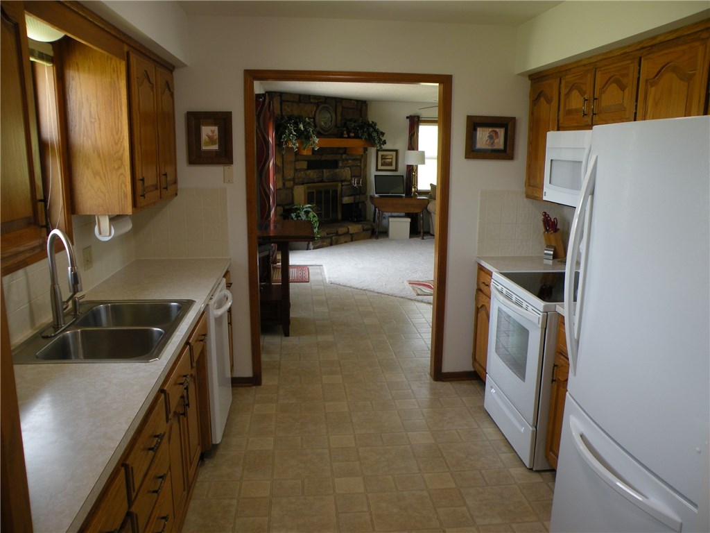 Unit 111 Holiday Island - Residential