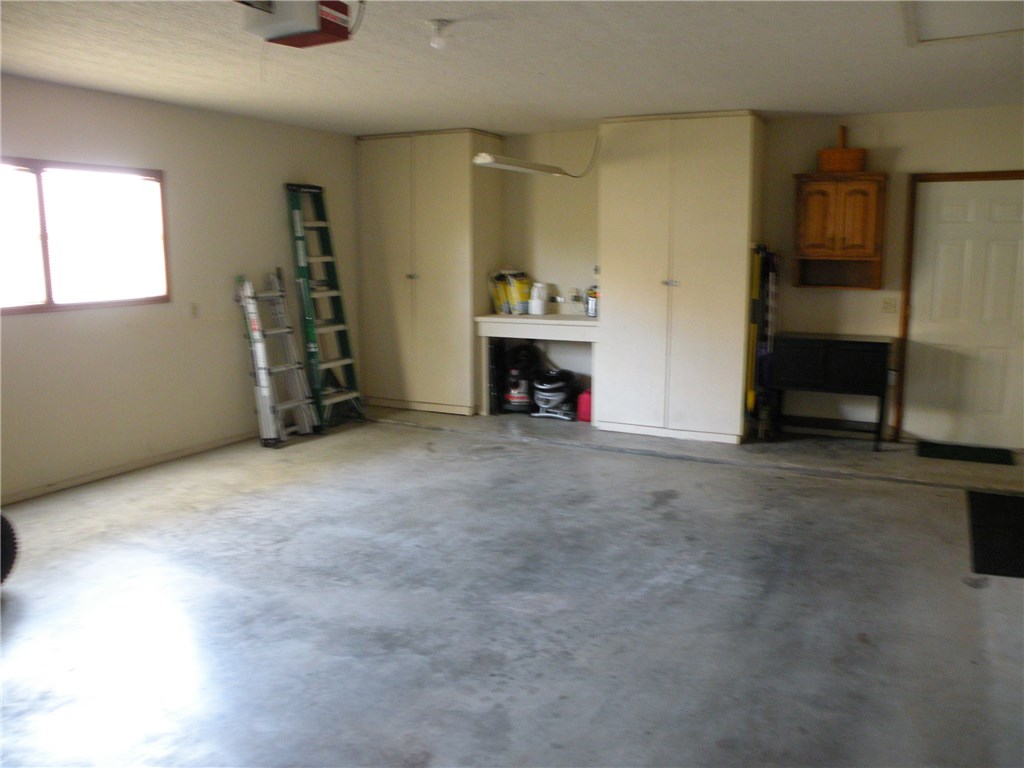 Unit 111 Holiday Island - Residential