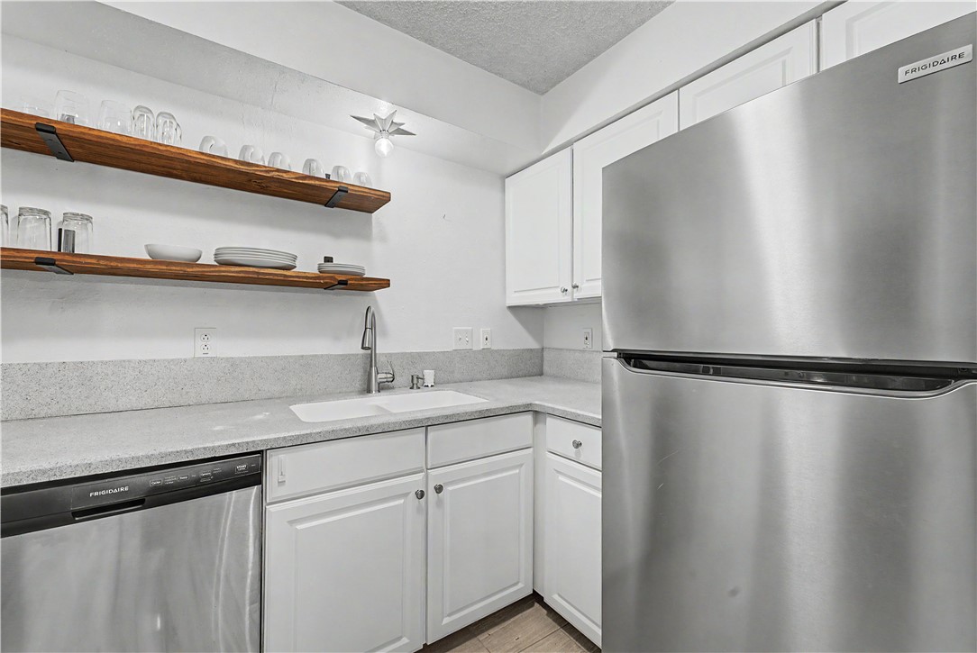 Kingsdale Courts Bvv - Residential Lease