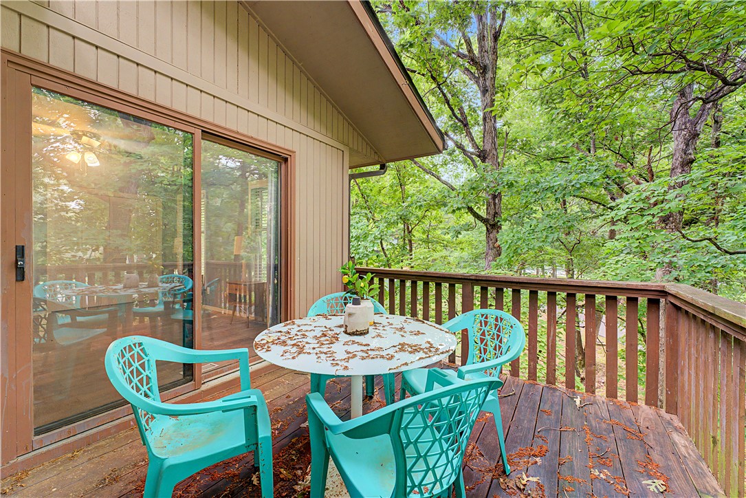 Kingsdale Courts Bvv - Residential Lease