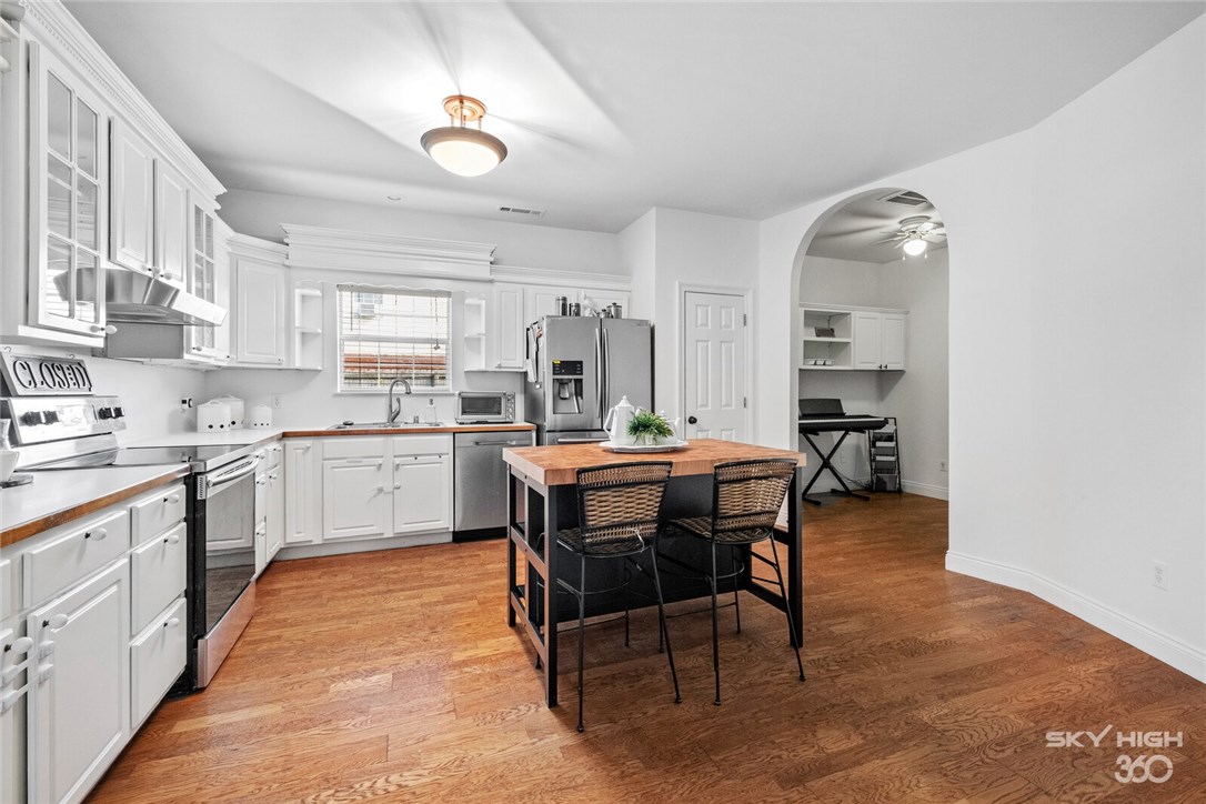 Meadowlands I & II - Residential