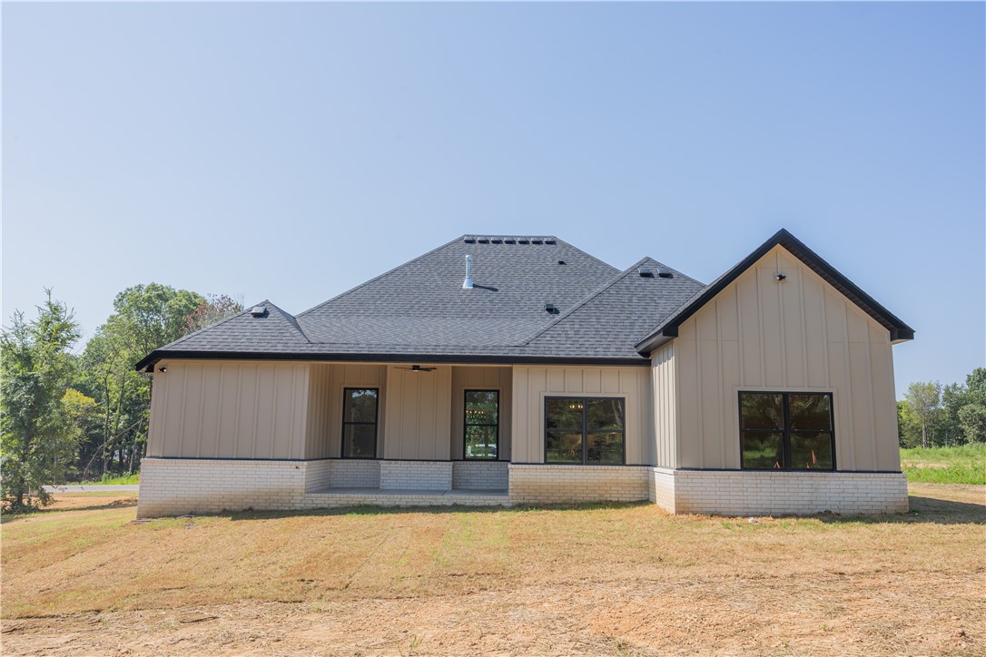 City Lake Estates - Residential