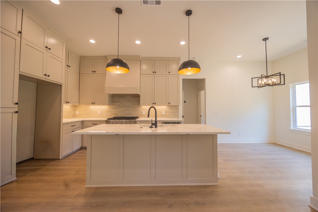 City Lake Estates - Residential