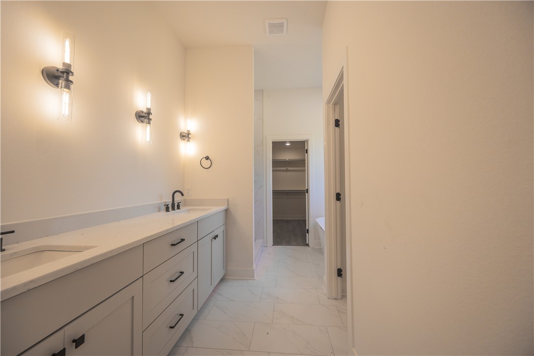 City Lake Estates - Residential