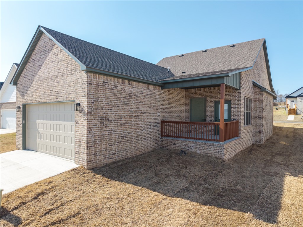 Wells Lake Cottages At Chaffee Crossing - Residential