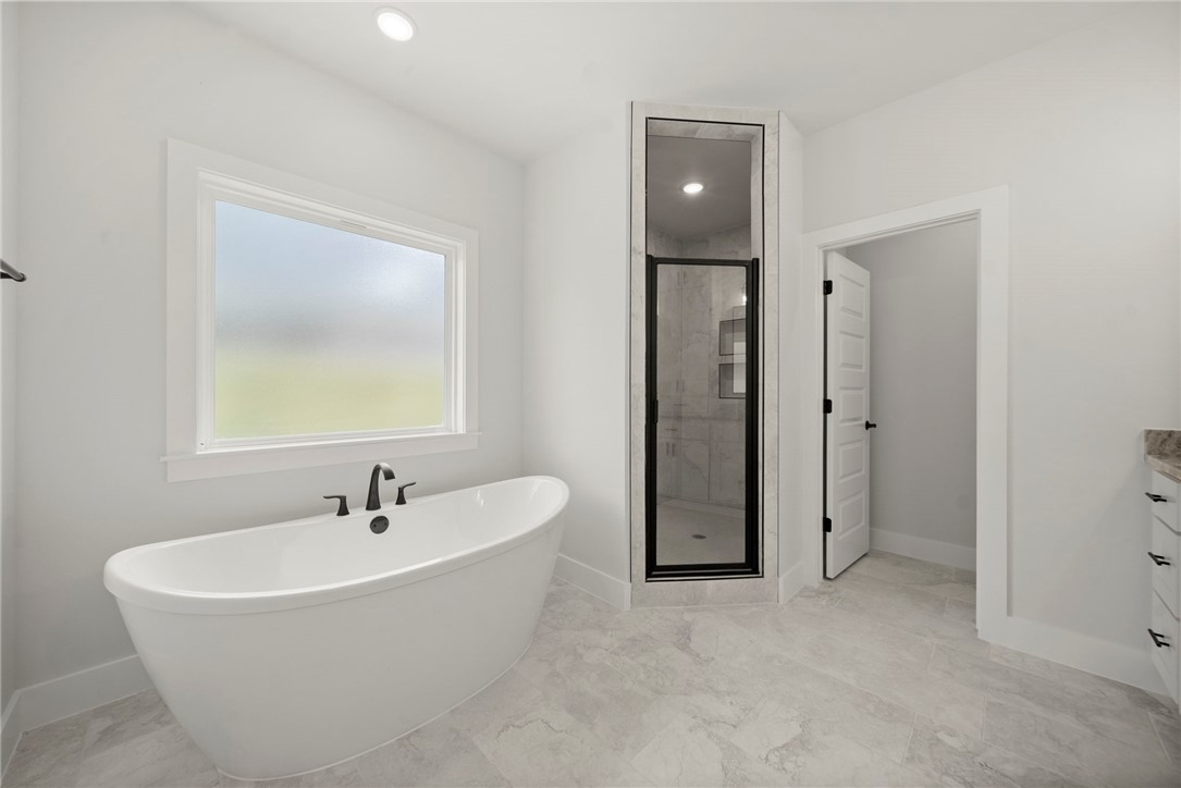 Diamond Estates Ph V Centerton - Residential