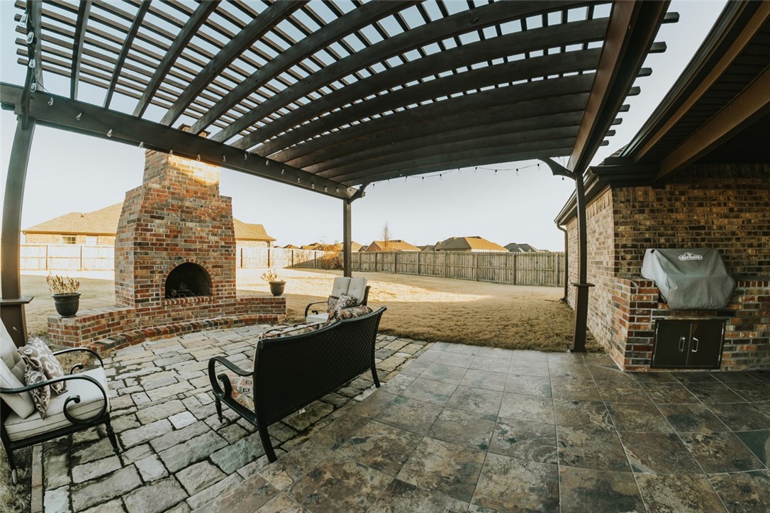 Edens Brooke Sub Ph III Bentonville - Residential