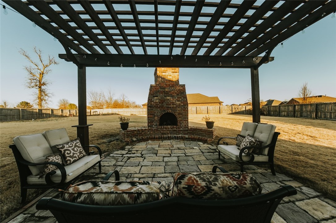 Edens Brooke Sub Ph III Bentonville - Residential