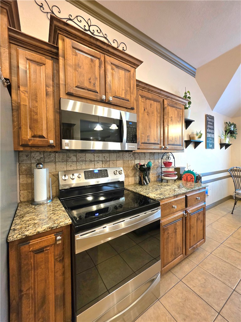 Dixieland Crossing - Residential