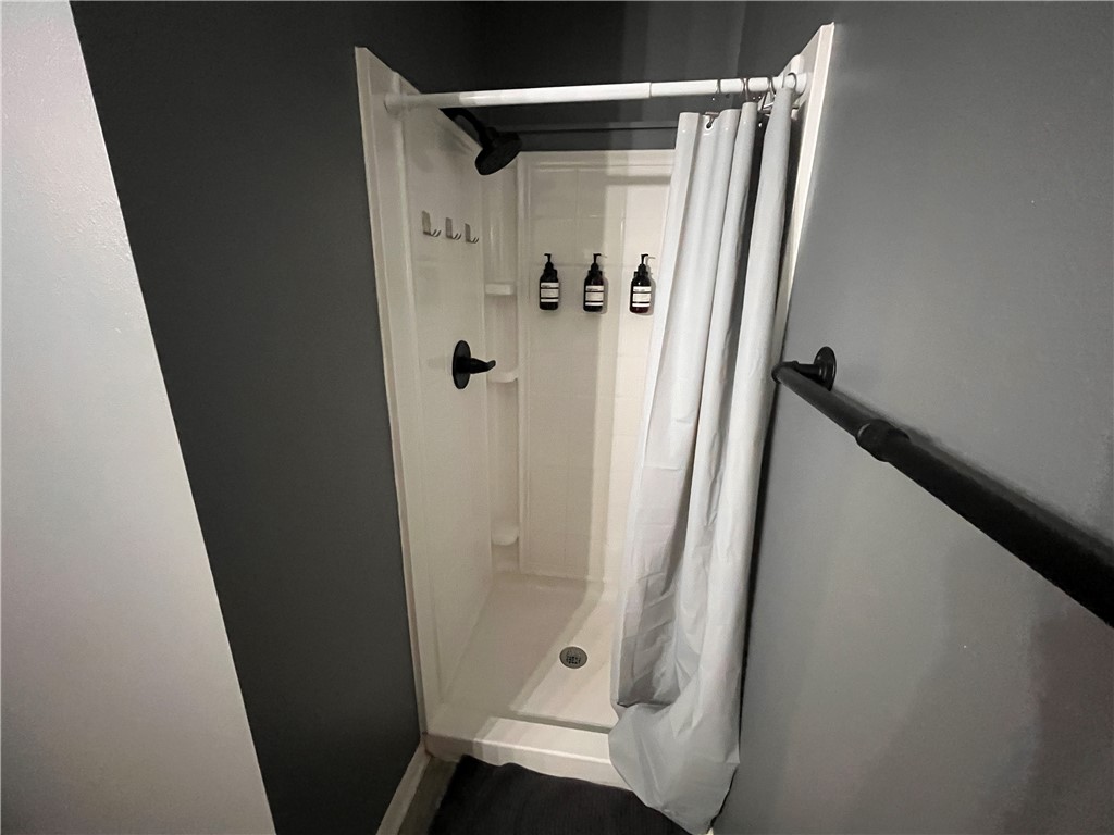 Macon Sub Bvv - Residential Lease