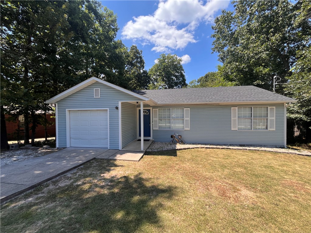 Macon Sub Bvv - Residential Lease