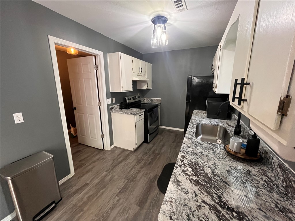 Macon Sub Bvv - Residential Lease