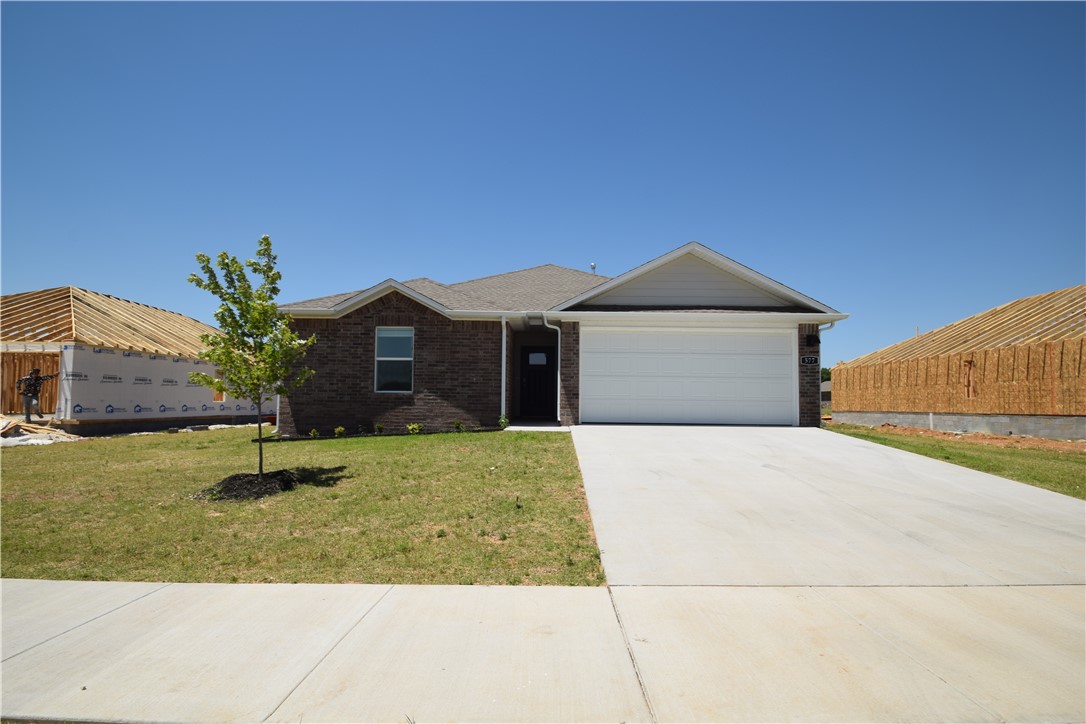 Wagon Wheel Crossing - Residential Lease