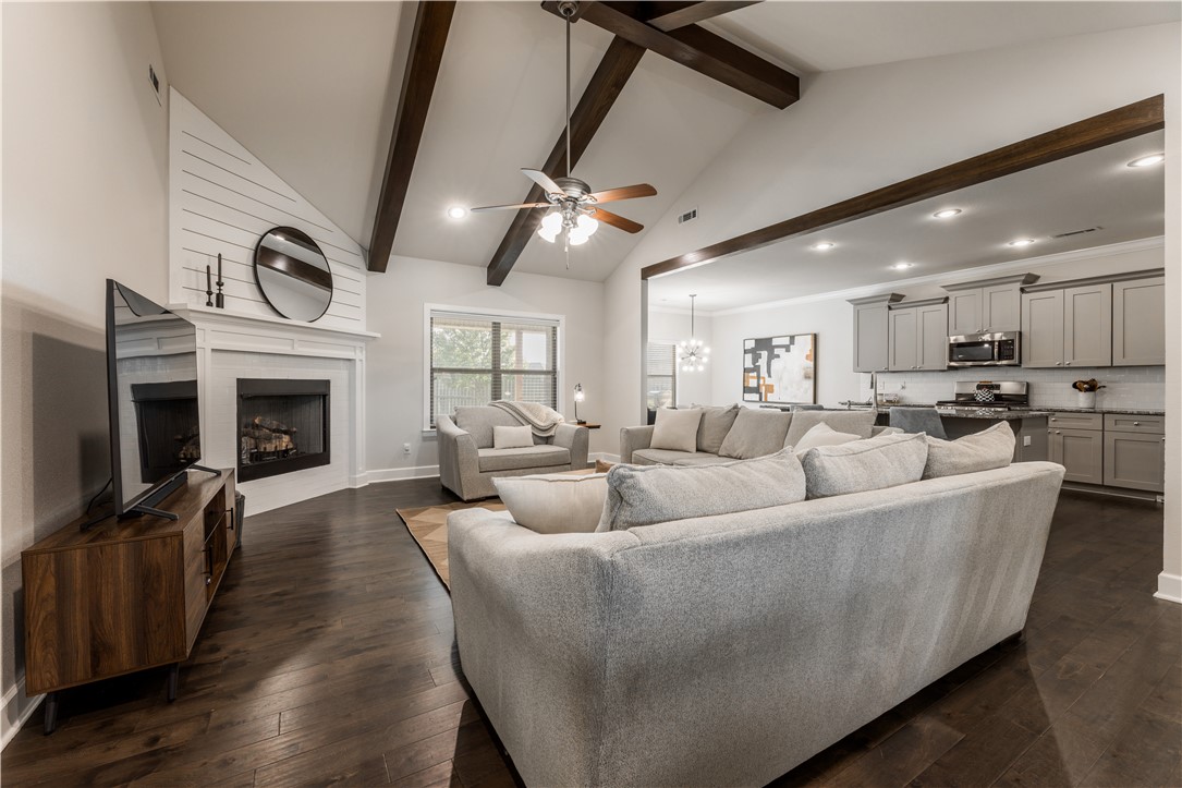 Brentwood Cave Spgs - Residential
