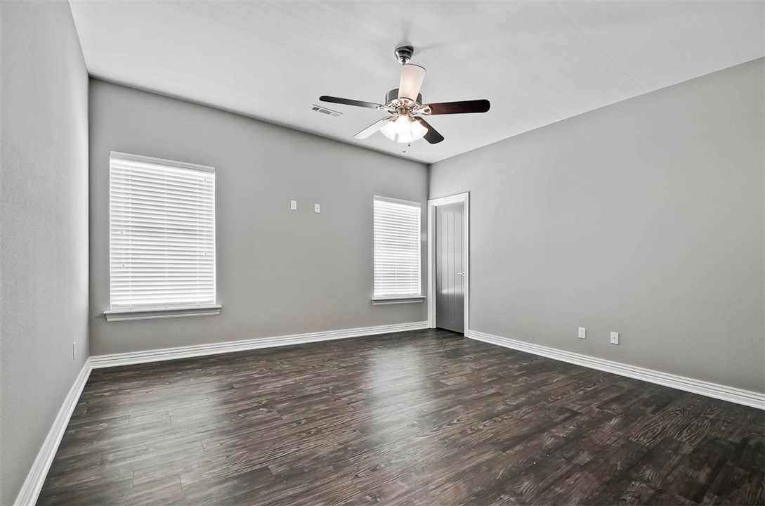 Groves Neighborhood Ph I, The Rogers - Residential