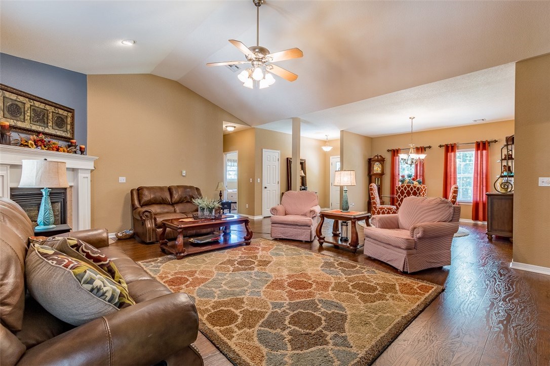 Lincoln - Residential