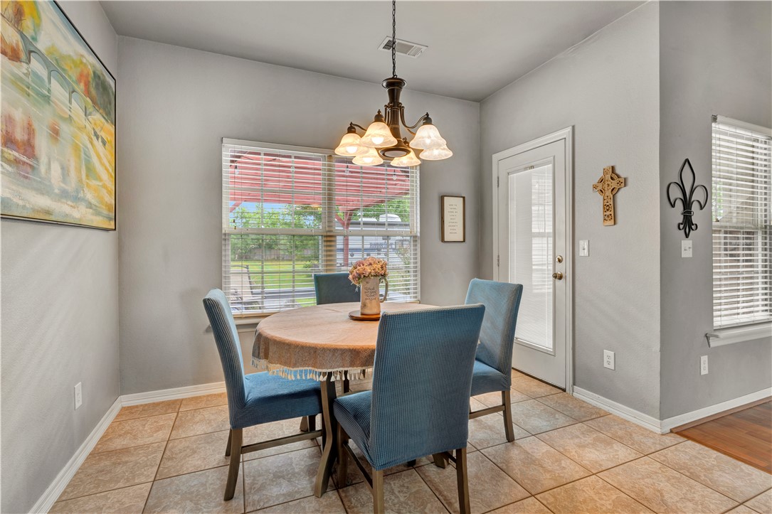 Elkins Outlots - Residential