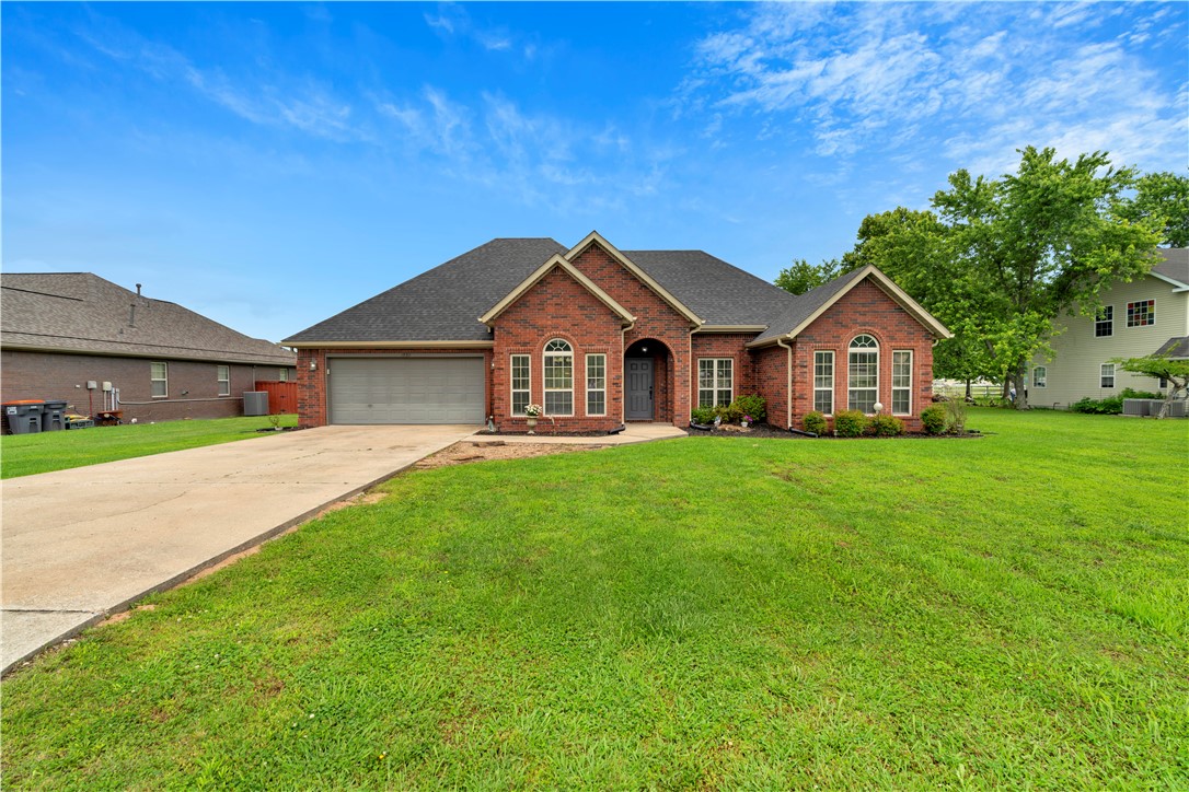 Elkins Outlots - Residential