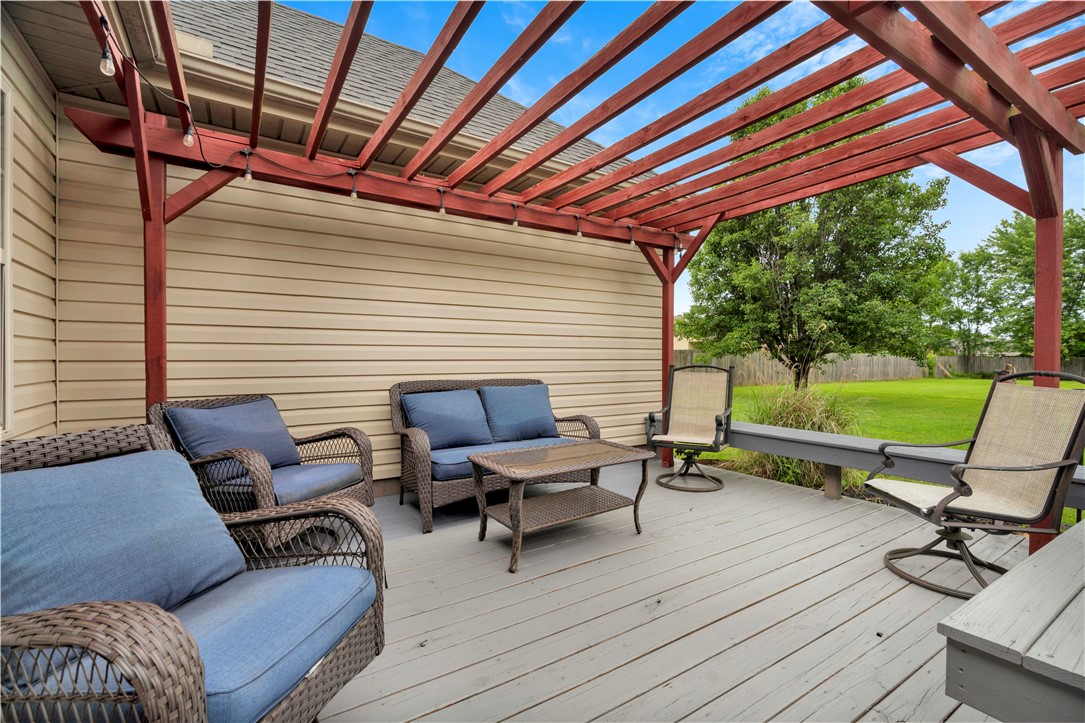 Elkins Outlots - Residential