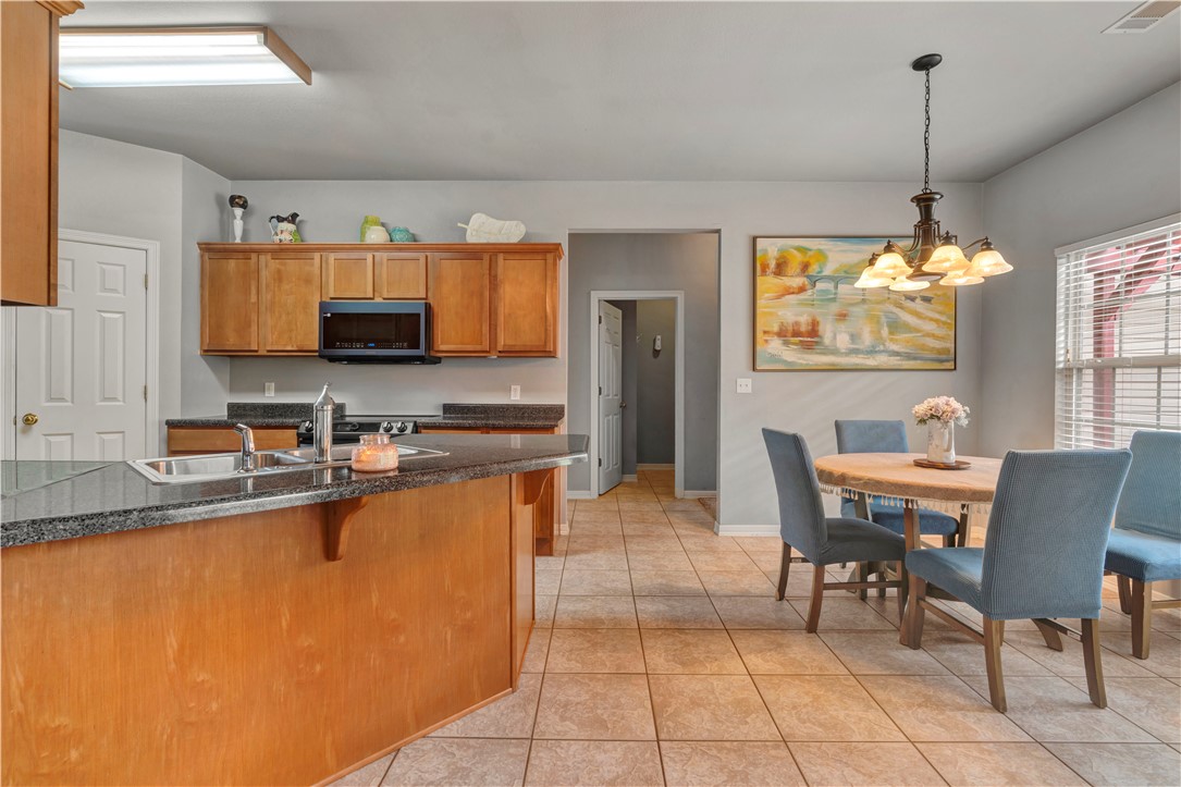 Elkins Outlots - Residential