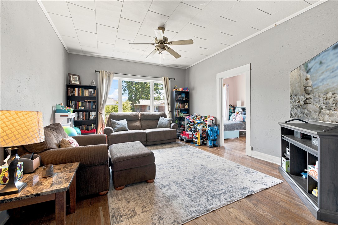 Hillcrest - Residential