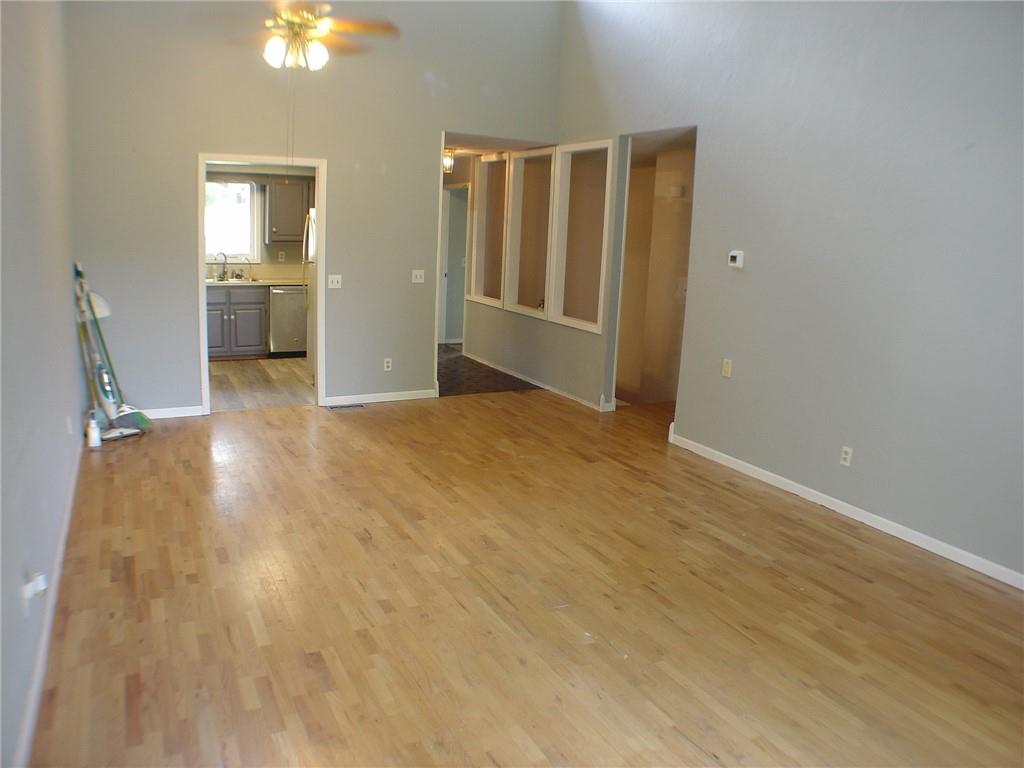 Brompton Courts Bvv - Residential Lease