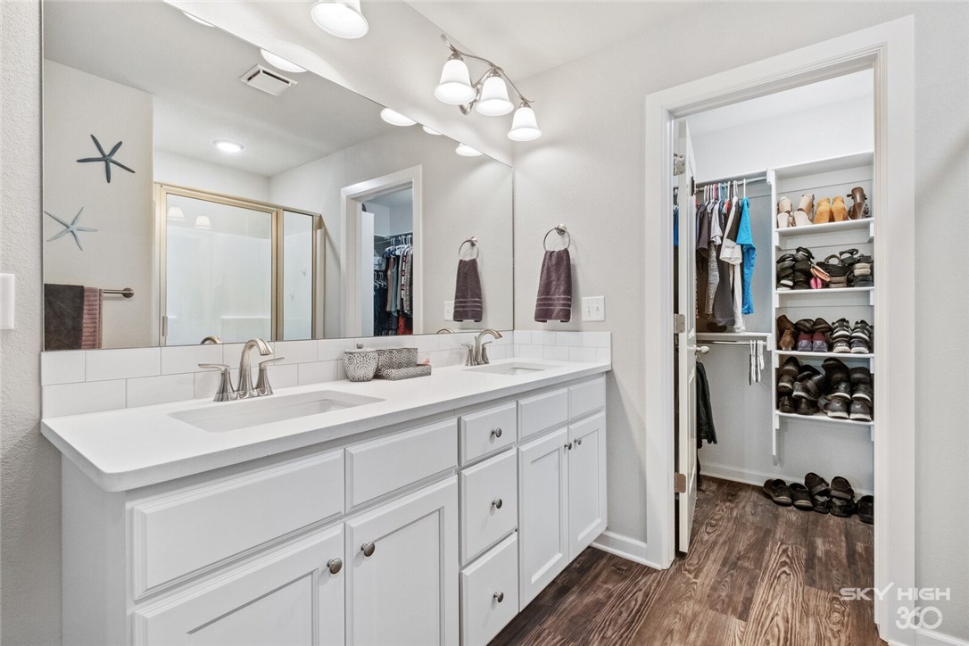 CENTERTON ORIG-CENTERTON - Residential