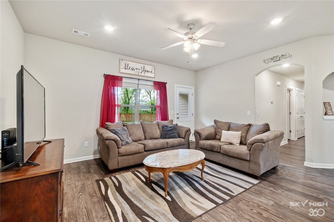 CENTERTON ORIG-CENTERTON - Residential