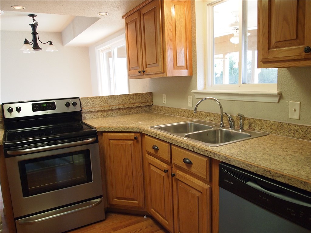Hazel Park Sub Bentonville - Residential