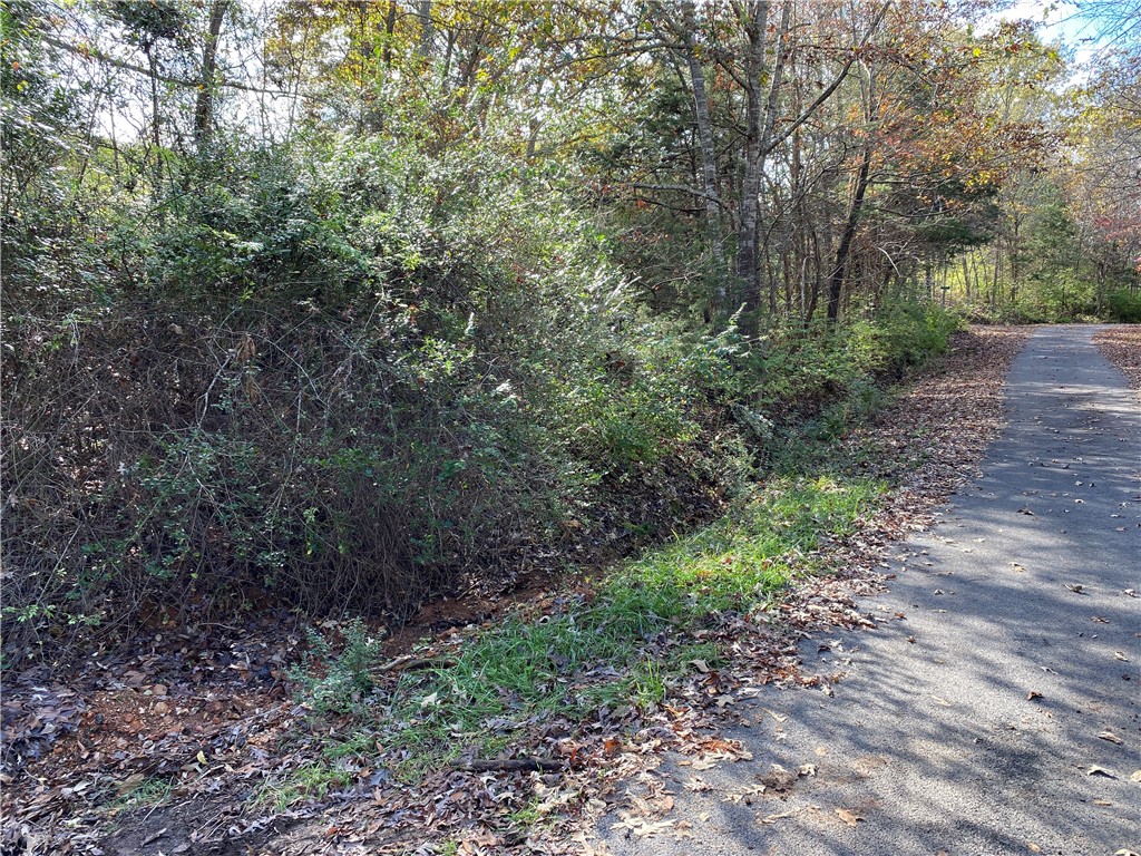 Meadowlake Estates - Land