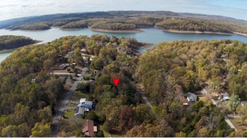 Lots 2,3,4 and W/2 of Lot 5 in the McDonald Meadows Estate subdivision of Bull Shoals, AR. This 1.5 AC M/L tract features large hardwoods and utilities at the road. Build your dream home close to the lake and enjoy all Bull Shoals has to offer! Priced to sell, call for showing today!!!