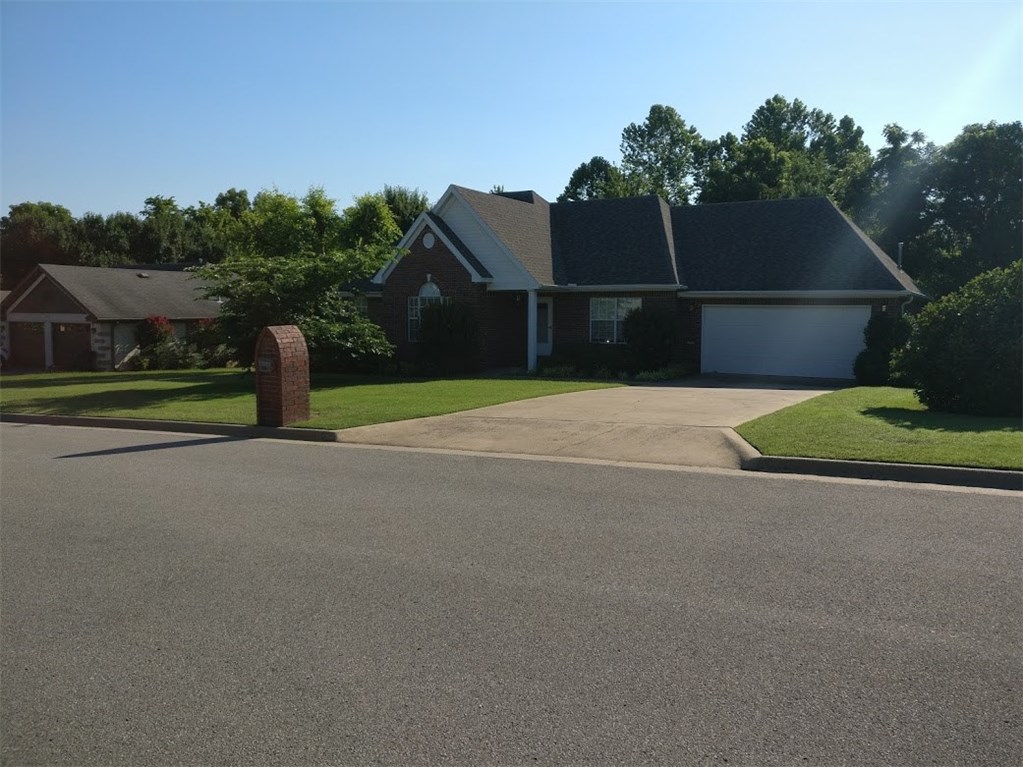 3 bedroom 2 bath with an additional room ideal for home office.
Multiple improvements currently being made to property.  New paint on the walls.  When completed living room and dining area will have hardwood floors.  New carpet and pad also to be installed.
Vaulted ceiling, fireplace with gas logs, high-efficiency Seer 19 air conditioner.
Optional new refrigerator at no additional expense.  Washer and dryer as-is
Conveniently located near Vandergriff school in east Fayetteville.  Situated on a dead-end street.  Back yard looks out on the woods.
Expected availability July 22, 2017.
$25 application fee per adult.  Seeking minimum FICO score 650.