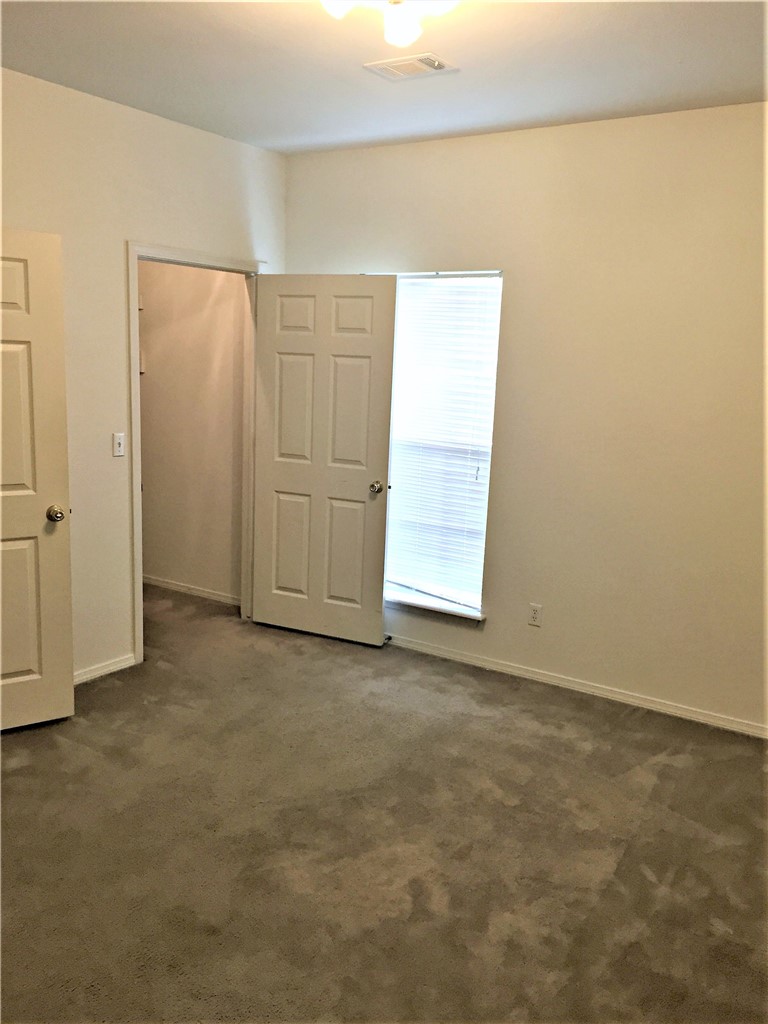 Candlelight Place Apartments - Residential Lease
