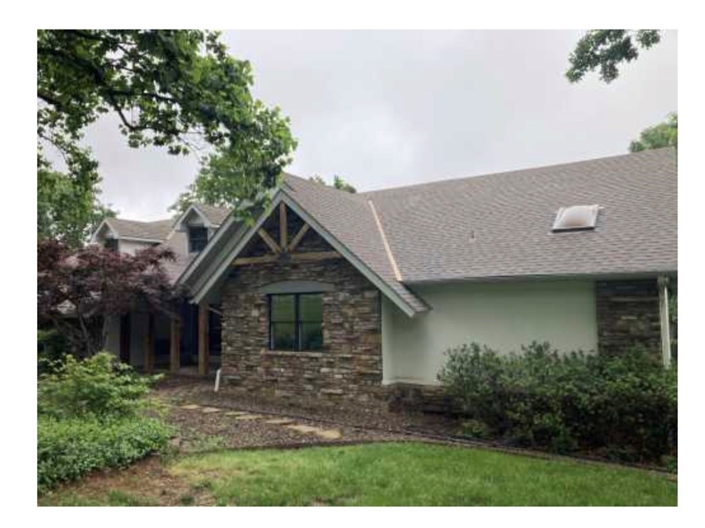 Sherwood Forest Estates - Residential