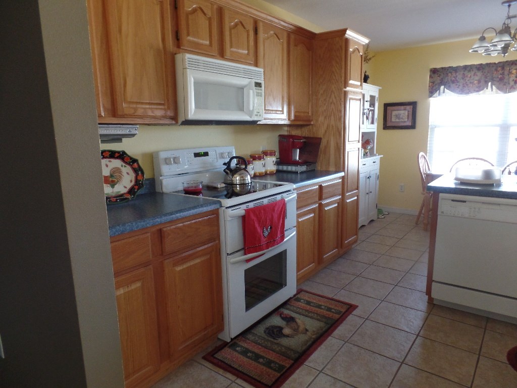 Maples Sub Ph 2, The Siloam Spgs - Residential