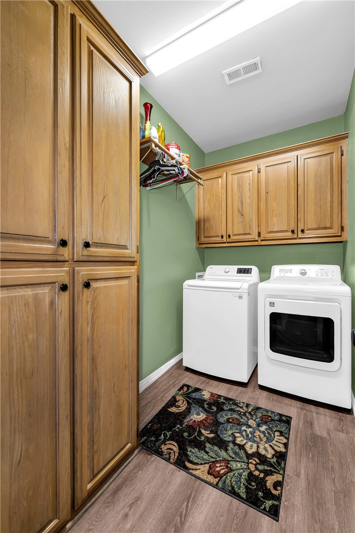 Ivy Place - Residential