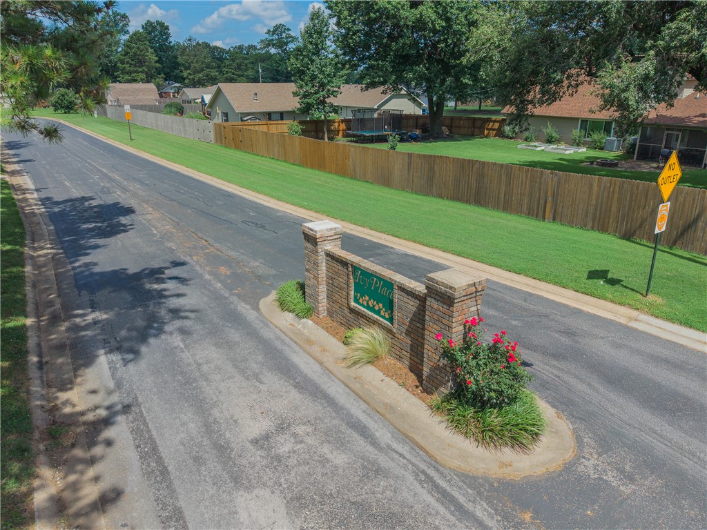 Ivy Place - Residential