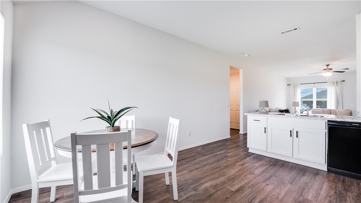 Sandy Acres Sub Ph 2 Gentry - Residential